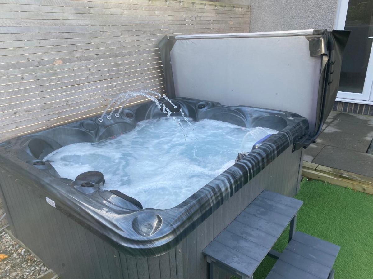 No40Barmouth-Modern,Spacious&Hot Tub Esterno foto