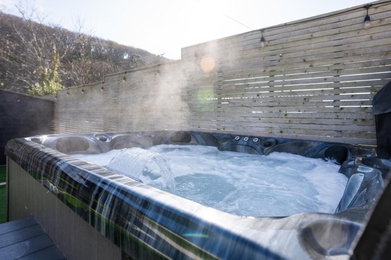 No40Barmouth-Modern,Spacious&Hot Tub Esterno foto